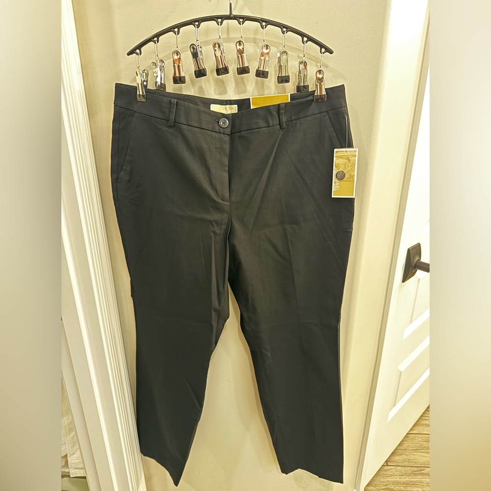 14 Michael Kohrs Miranda Black Slacks with pockets